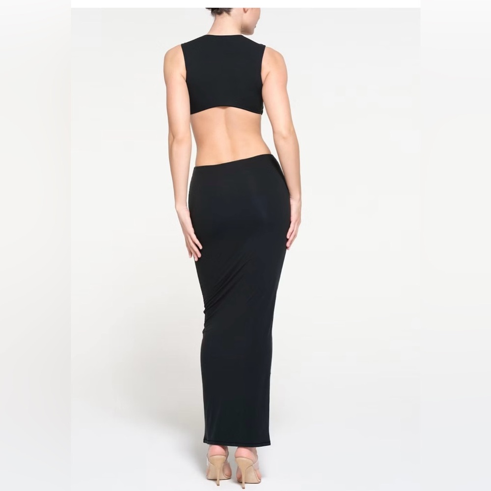 Skims Cut Out Open Back Long Dress — Size S — Black Maxi Bodycon